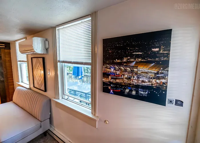 - Easy Access To And Amazing View Pittsburgh