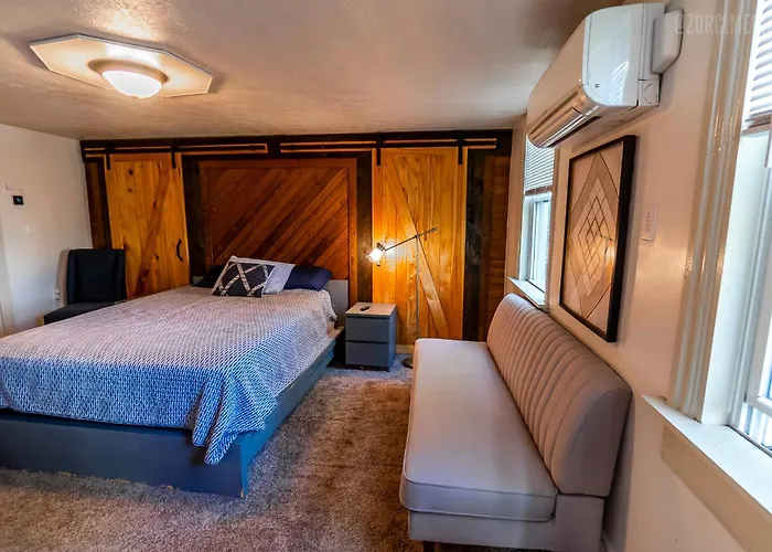 - Easy Access To And Amazing View * Pittsburgh